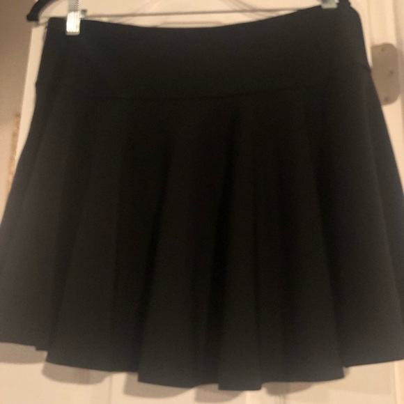 Skater swing skirt - Picture 3 of 3